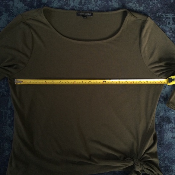 Banana Republic XL Olive Green Side Tie Top Flare sleeves - Picture 4 of 8